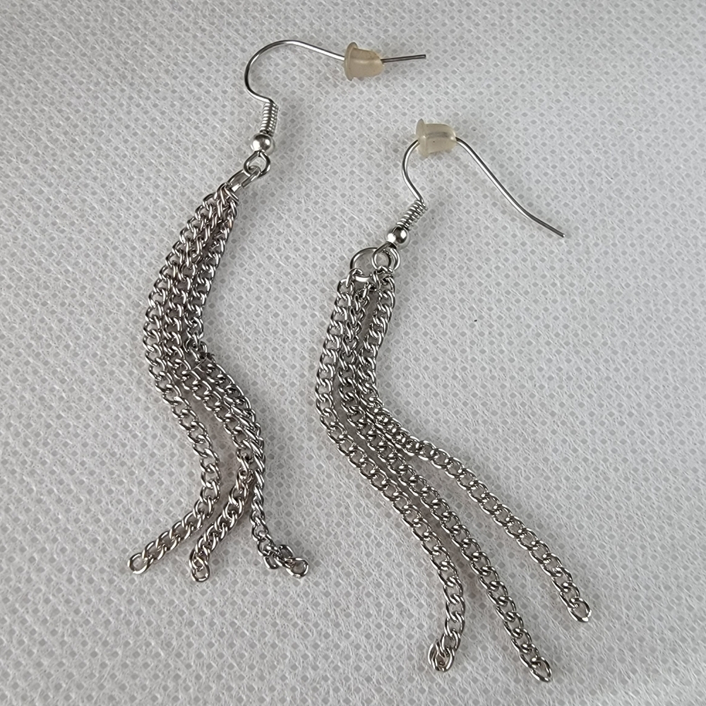 Chain Tassel Earrings